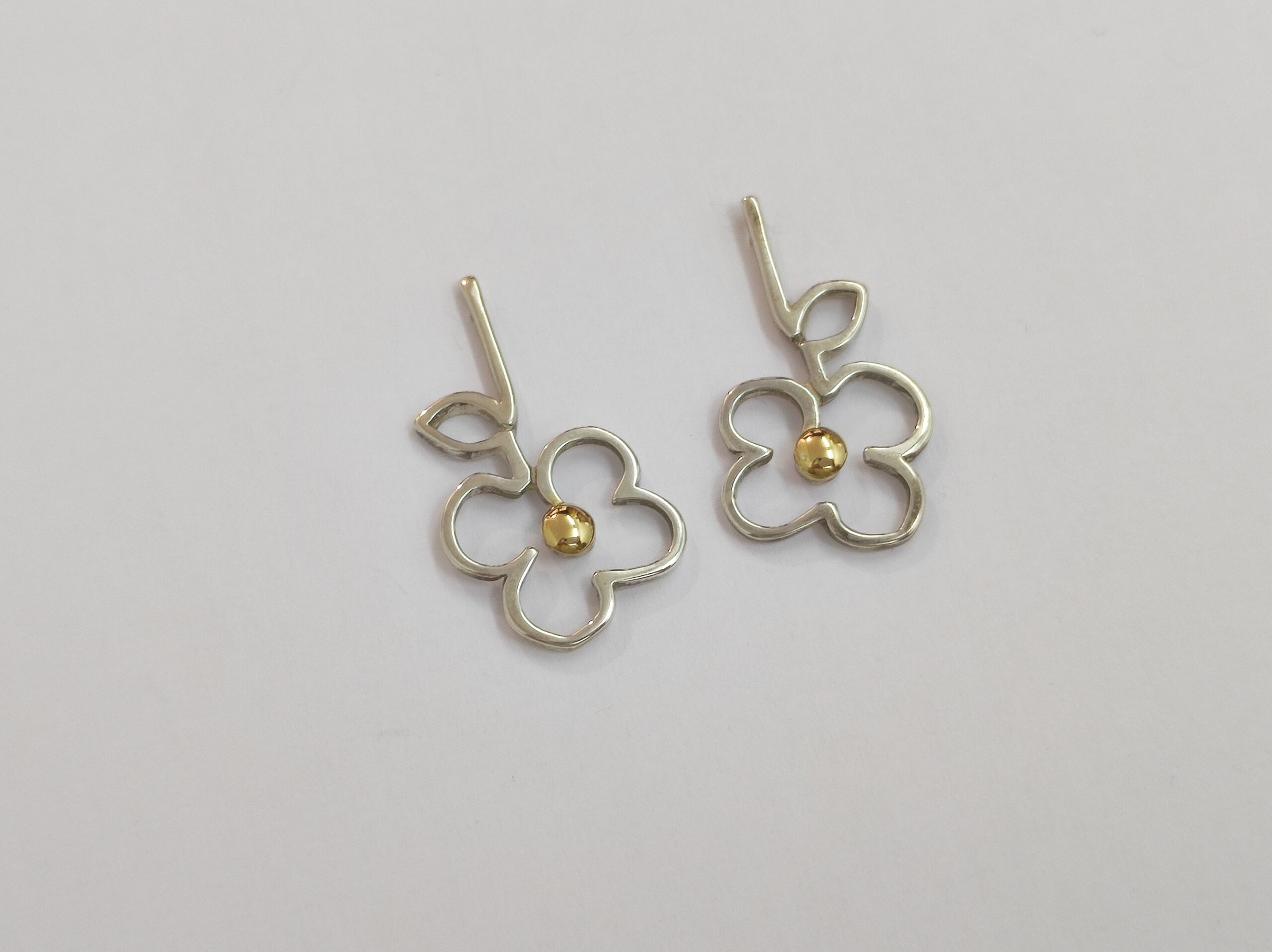 Pendiente de colgar plata y oro